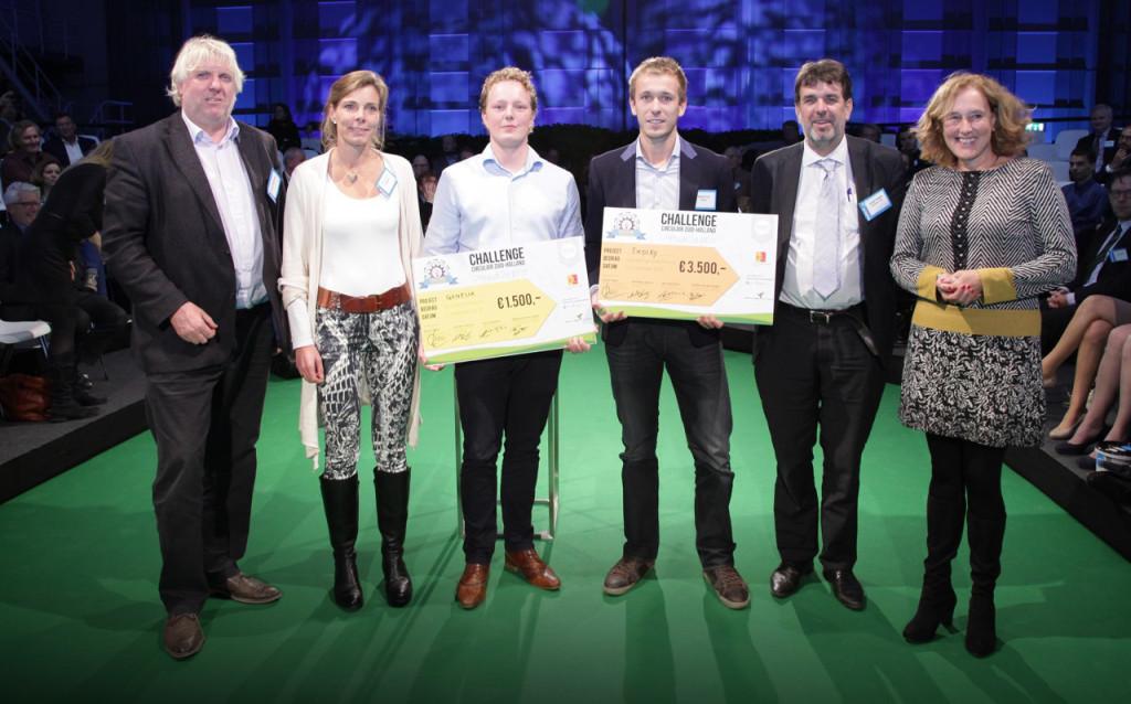 De winnaars en de jury van de Challenge Circulair Zuid-Holland