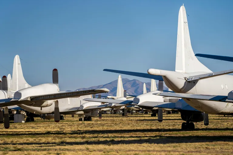 airplanes