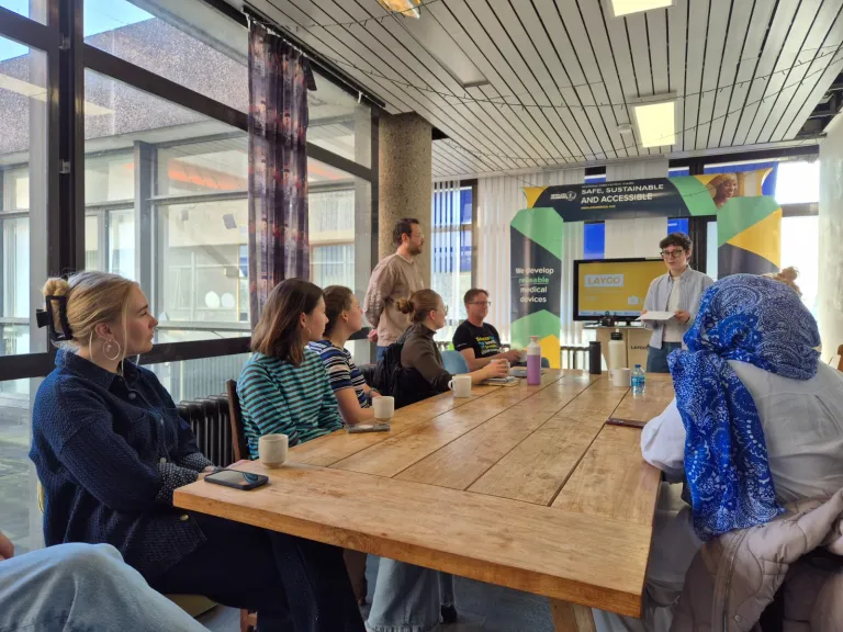 Students receiving a presentation about the vela® by the LAYCO team.