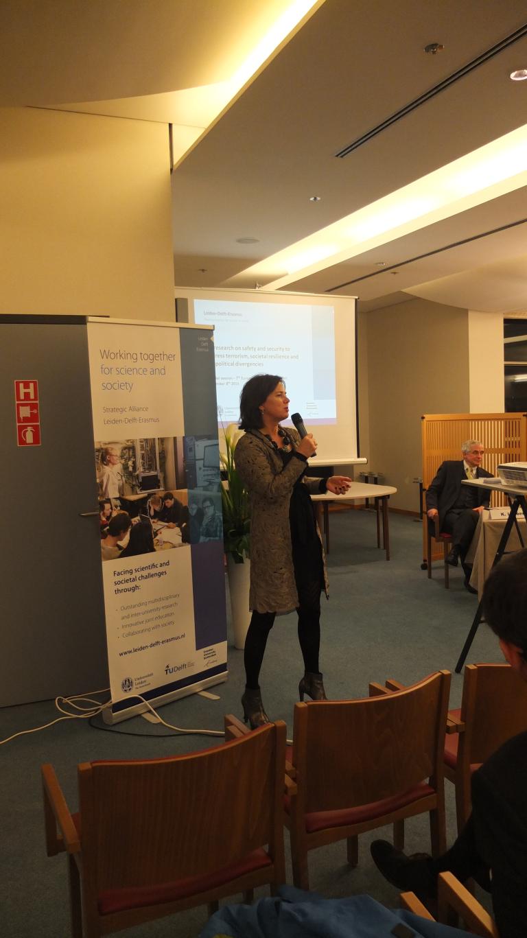 Cora van Nieuwenhuizen MEP