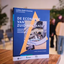 Zenlin Roosenboom-Kwee